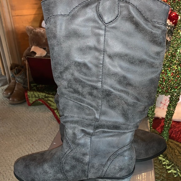 EUC Bahboo Sadie Slouch Boot - Picture 8 of 8